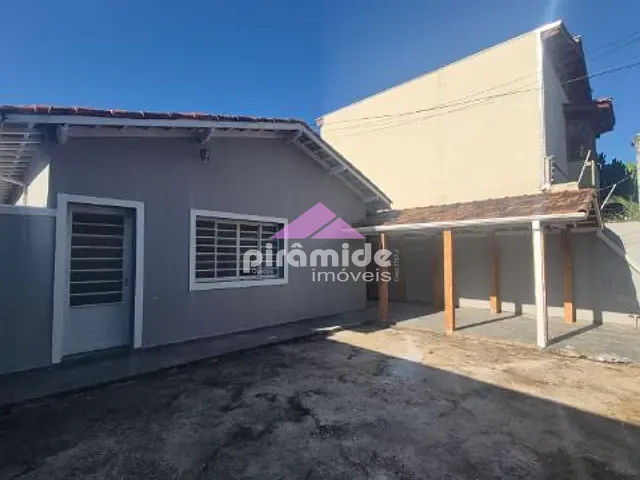 Casa com 227m² 3 quartos e 1 banheiro, à venda, no bairro Monte Castelo em São José dos Campos
