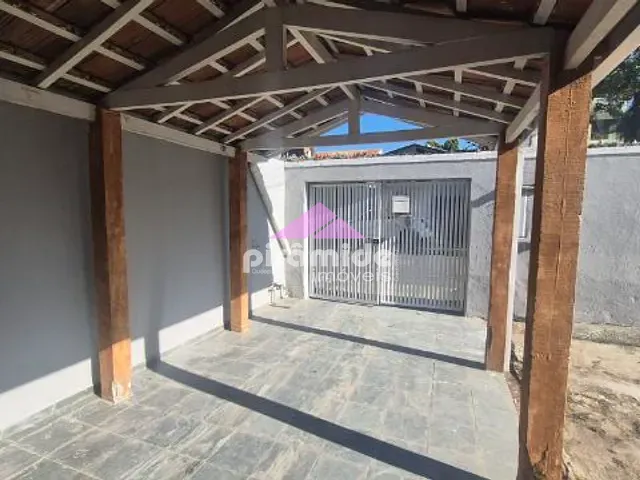 Casa com 227m² 3 quartos e 1 banheiro, à venda, no bairro Monte Castelo em São José dos Campos