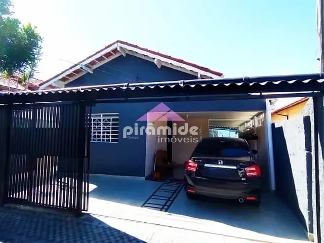 Casa 2 quartos e 1 banheiro, à venda, no bairro Santana em São José dos Campos