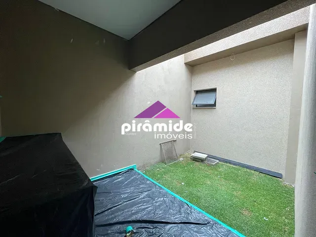 Casa com 180m² 3 quartos e 3 banheiros, à venda, no bairro Portal dos Passaros em São José dos Campos