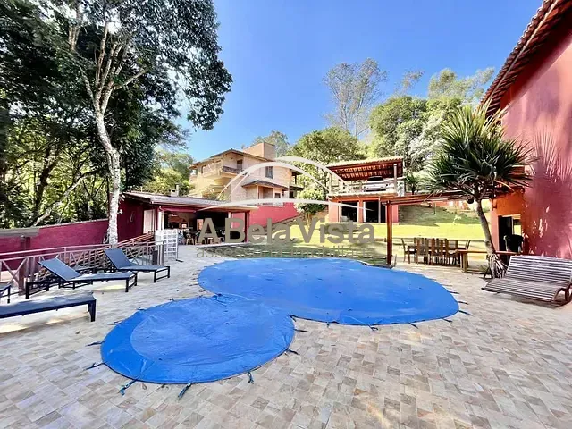 Casa com 2000m² 4 quartos e 7 banheiros, à venda, no bairro Chácara dos Lagos em Carapicuíba
