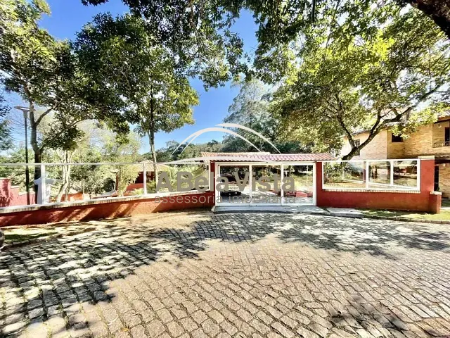 Casa com 2000m² 4 quartos e 7 banheiros, à venda, no bairro Chácara dos Lagos em Carapicuíba