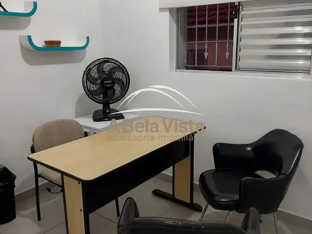 Casa com 150m², para alugar, no bairro Centro em Osasco