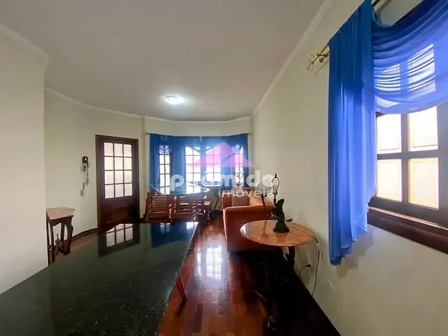 Casa 3 quartos e 2 banheiros, à venda, no bairro Urbanova em São José dos Campos