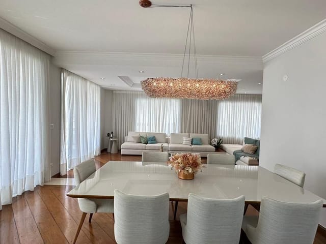 Casa com 560m² 4 quartos e 7 banheiros, à venda, no bairro Alphaville Residencial Zero em Barueri