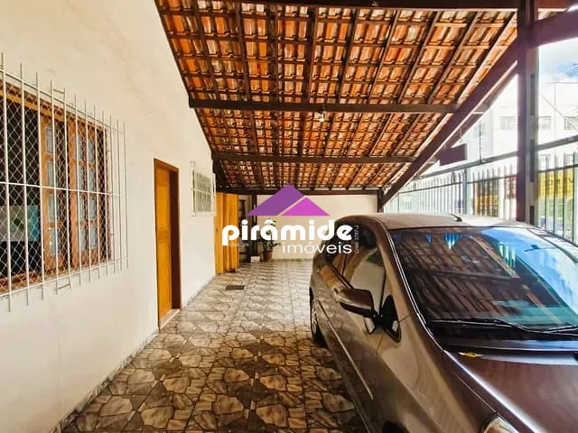 Casa com 330m² 3 quartos e 3 banheiros, à venda, no bairro Jardim América em São José dos Campos