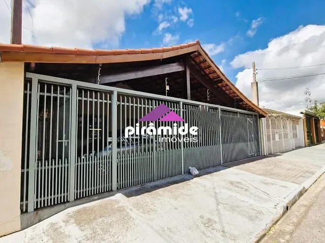 Casa com 330m² 3 quartos e 3 banheiros, à venda, no bairro Jardim América em São José dos Campos