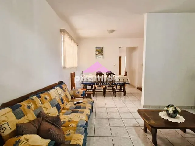 Casa com 330m² 3 quartos e 3 banheiros, à venda, no bairro Jardim América em São José dos Campos