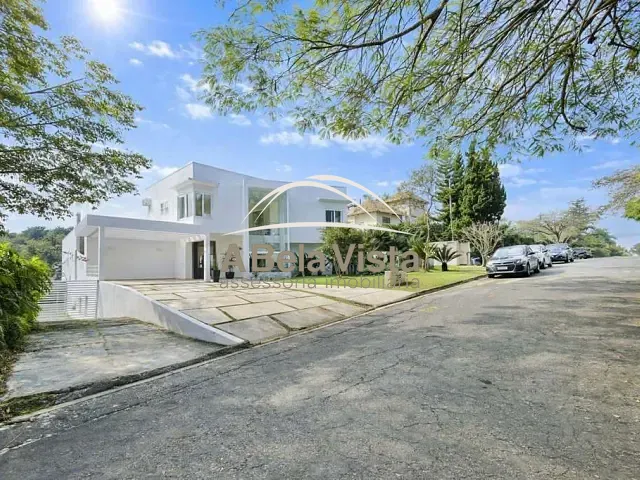 Casa com 1181m² 4 quartos e 6 banheiros, à venda, no bairro Palos Verdes em Carapicuíba