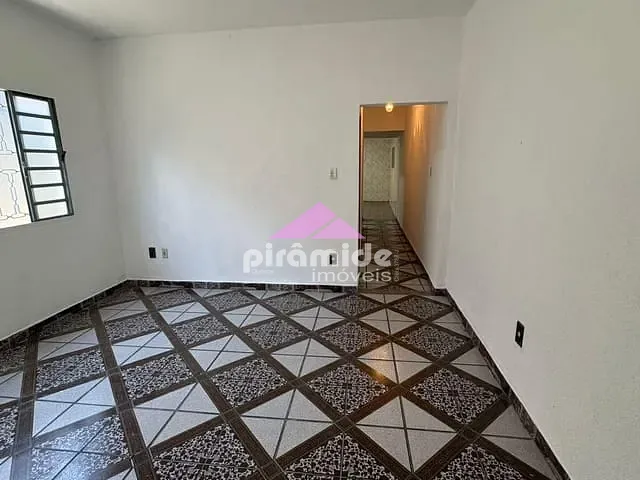 Casa com 150m² 2 quartos e 1 banheiro, à venda, no bairro Jardim Ismênia em São José dos Campos