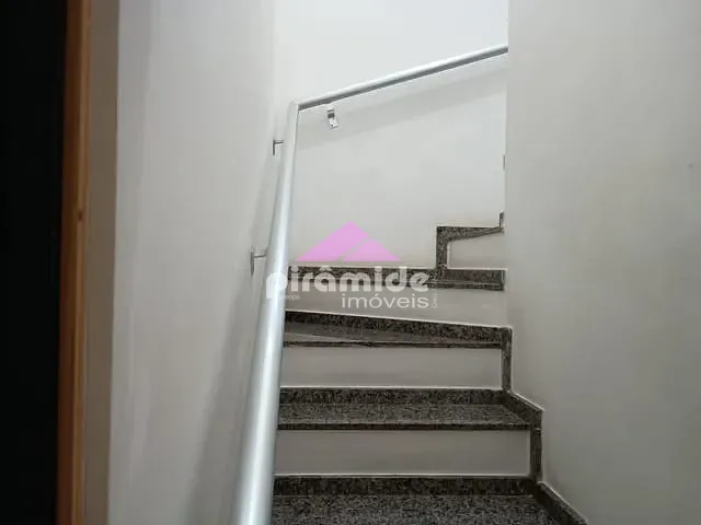 Casa com 125m² 2 quartos e 3 banheiros, à venda, no bairro Jardim das Indústrias em São José dos Campos