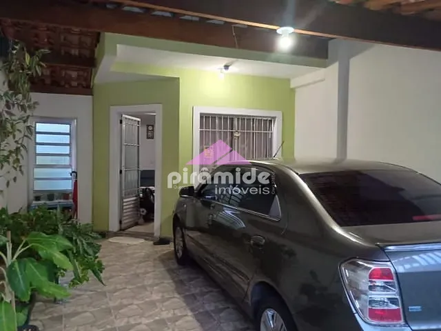 Casa com 125m² 2 quartos e 3 banheiros, à venda, no bairro Jardim das Indústrias em São José dos Campos