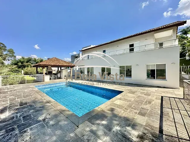 Casa com 1001m² 5 quartos e 7 banheiros, à venda, no bairro Residencial Euroville em Carapicuíba