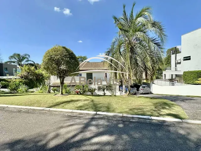 Casa com 1001m² 5 quartos e 7 banheiros, à venda, no bairro Residencial Euroville em Carapicuíba