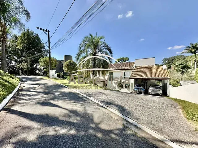 Casa com 1001m² 5 quartos e 7 banheiros, à venda, no bairro Residencial Euroville em Carapicuíba