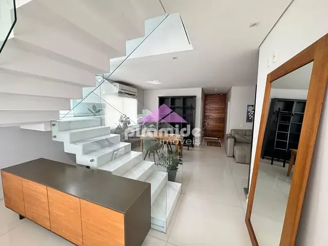Casa com 250m² 3 quartos e 5 banheiros, para alugar, no bairro Urbanova em São José dos Campos
