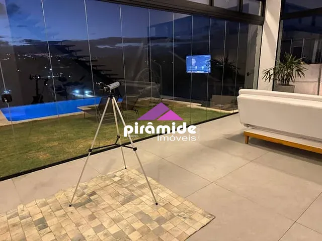 Casa com 1080m² 4 quartos e 4 banheiros, à venda, no bairro Paraíso de Igaratá em Igaratá
