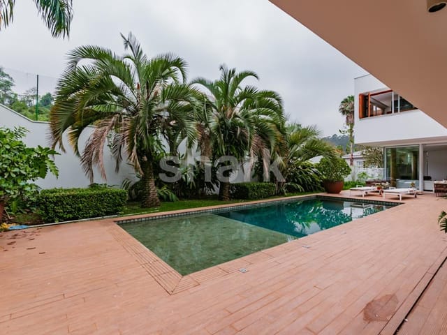 Casa 5 quartos e 7 banheiros, à venda, no bairro Tamboré em Santana de Parnaíba