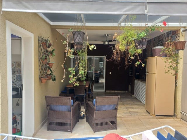 Casa com 360m² 2 quartos e 5 banheiros, à venda, no bairro Alphaville em Santana de Parnaíba