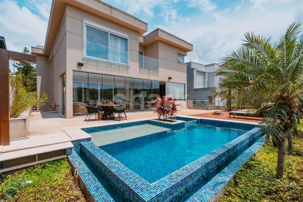 Casa em Tamboré — foto 1
