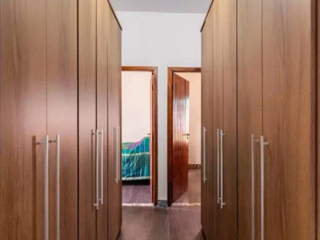 Casa com 360m² 3 quartos e 5 banheiros, à venda, no bairro Alphaville em Santana de Parnaíba