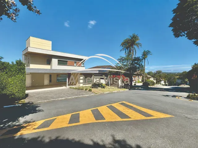 Casa com 561m² 3 quartos e 5 banheiros, à venda, no bairro Aldeia da Fazendinha em Carapicuíba