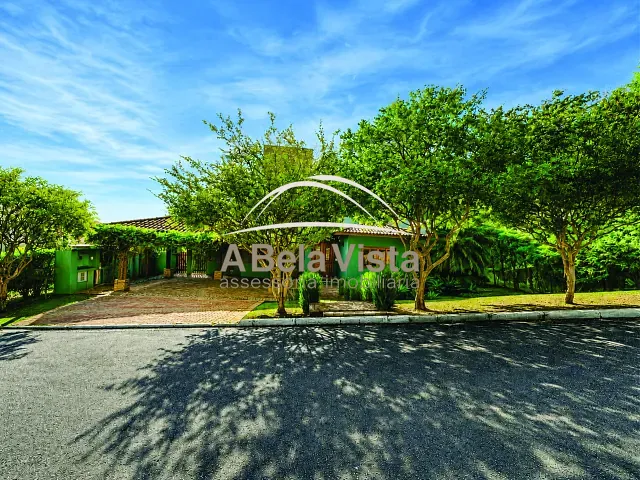 Casa com 1001m² 4 quartos e 6 banheiros, à venda, no bairro Residencial Euroville em Carapicuíba