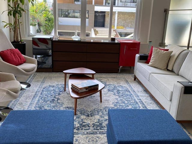 Casa com 640m² 4 quartos e 5 banheiros, à venda, no bairro Alphaville Residencial Um em Barueri