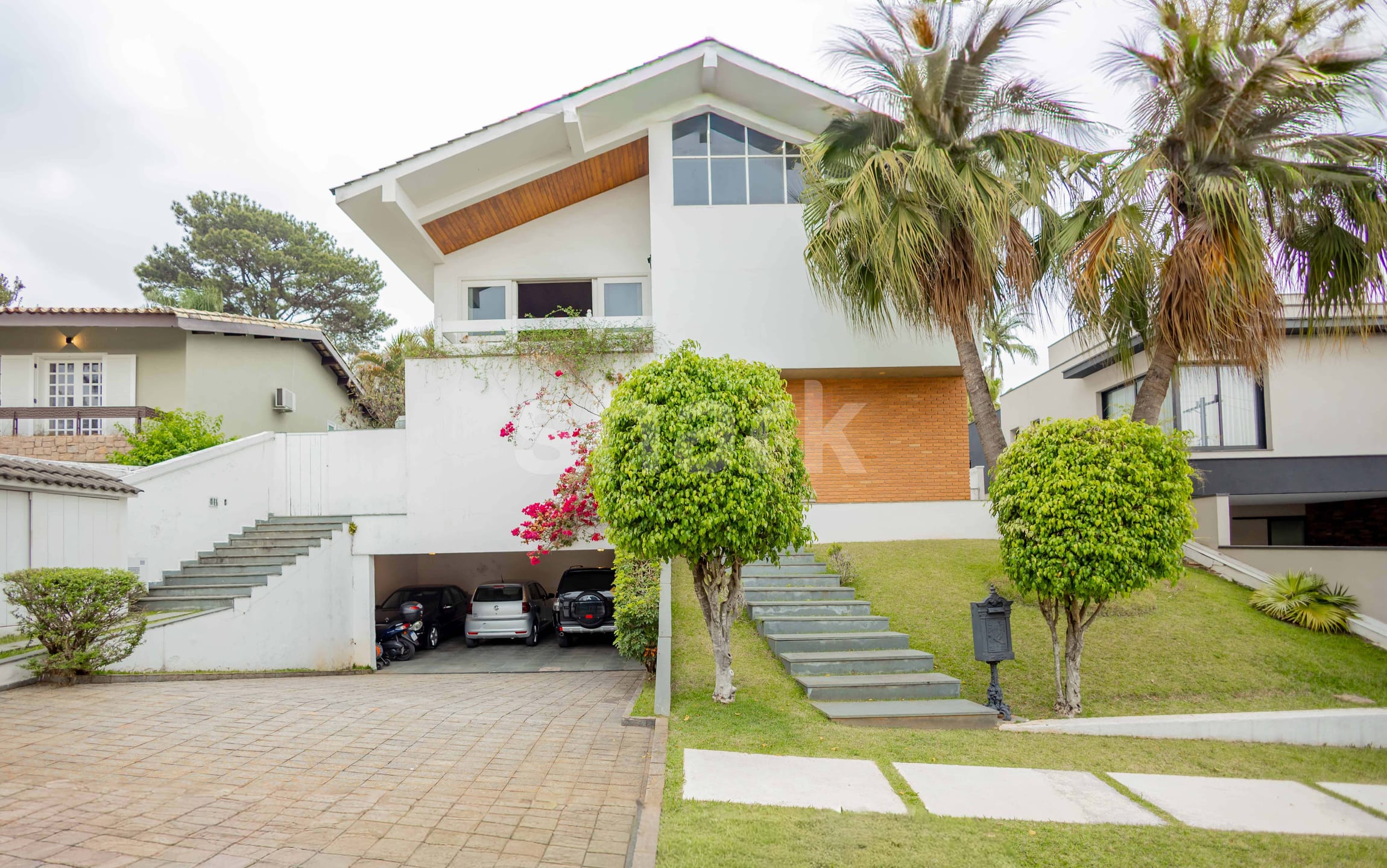 Casa em Alphaville Residencial Um — foto 1
