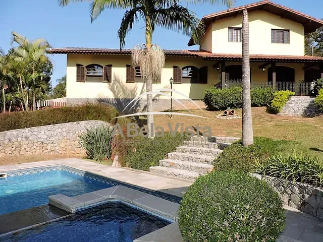 Casa com 958m² 3 quartos e 4 banheiros, à venda, no bairro Terras do Madeira em Carapicuíba
