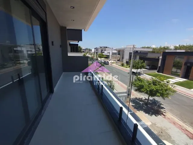 Casa 4 quartos e 4 banheiros, à venda, no bairro Urbanova em São José dos Campos