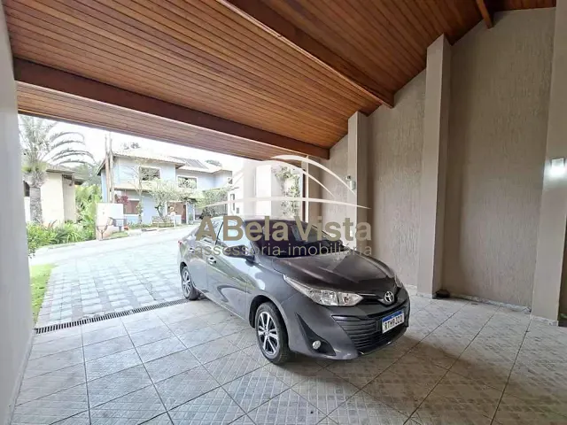 Casa com 649m² 3 quartos e 5 banheiros, à venda, no bairro Aldeia da Fazendinha em Carapicuíba