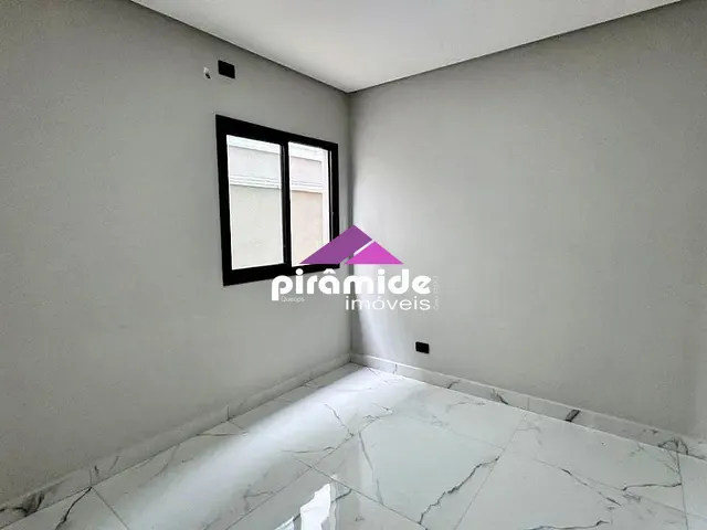 Casa 3 quartos e 5 banheiros, à venda, no bairro Urbanova em São José dos Campos