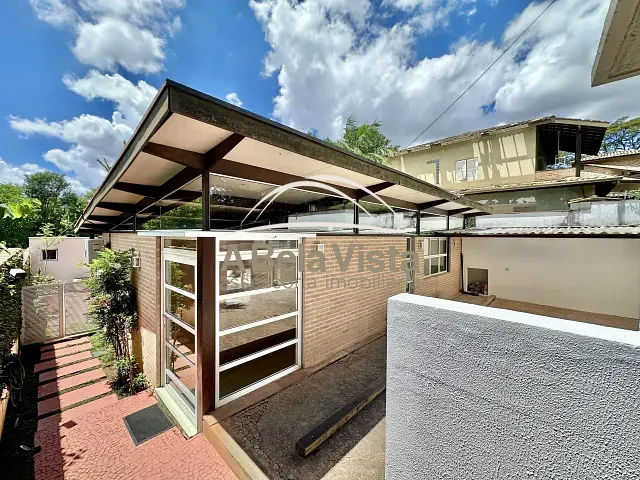 Casa com 615m² 3 quartos e 6 banheiros, à venda, no bairro Vila Santo Antônio em Cotia