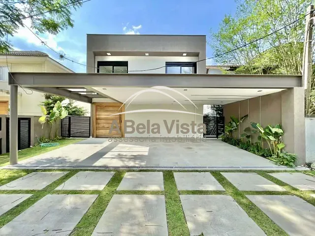 Casa com 363m² 4 quartos e 6 banheiros, à venda, no bairro São Paulo II em Cotia