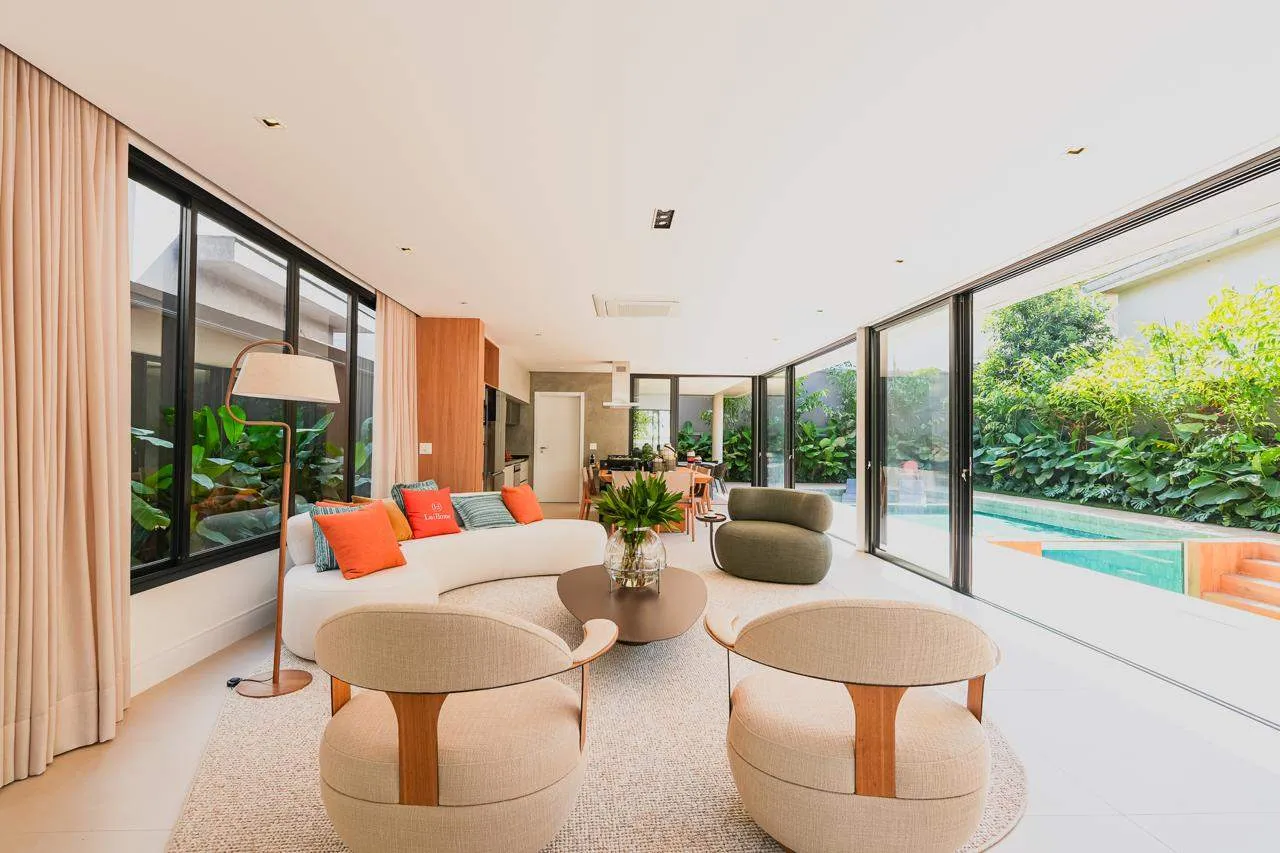 Casa em Alphaville — foto 1