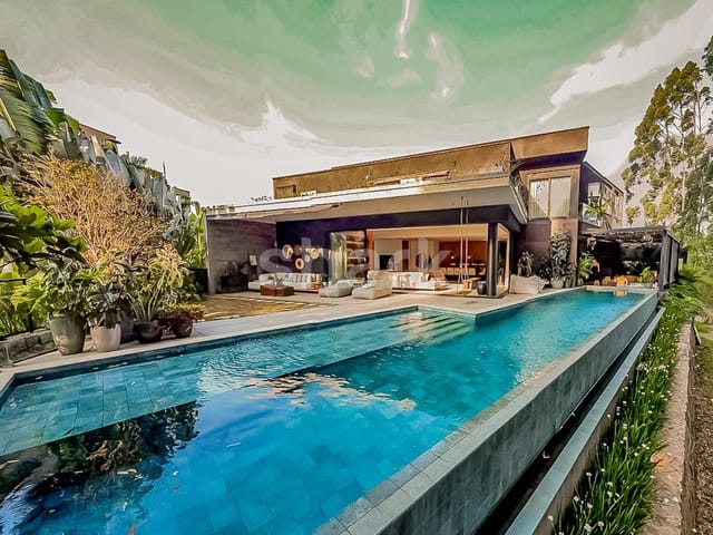 Casa com 792m² 4 quartos e 6 banheiros, à venda, no bairro Tamboré em Santana de Parnaíba