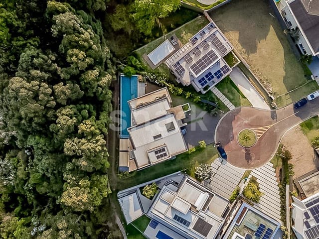 Casa com 792m² 4 quartos e 6 banheiros, à venda, no bairro Tamboré em Santana de Parnaíba