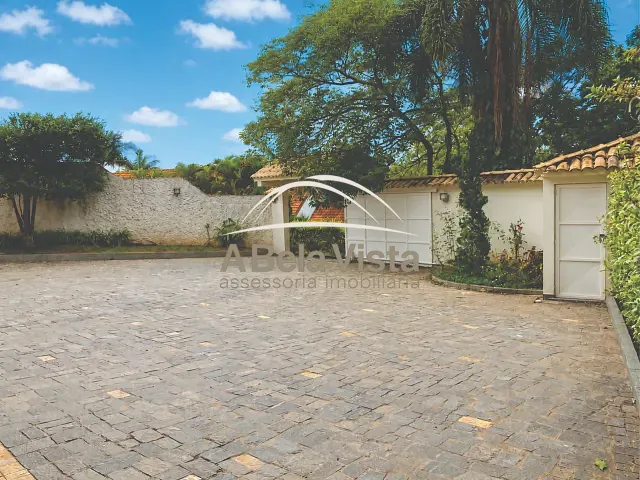 Casa com 1311m² 2 quartos e 7 banheiros, à venda, no bairro Jardim Passárgada I em Cotia