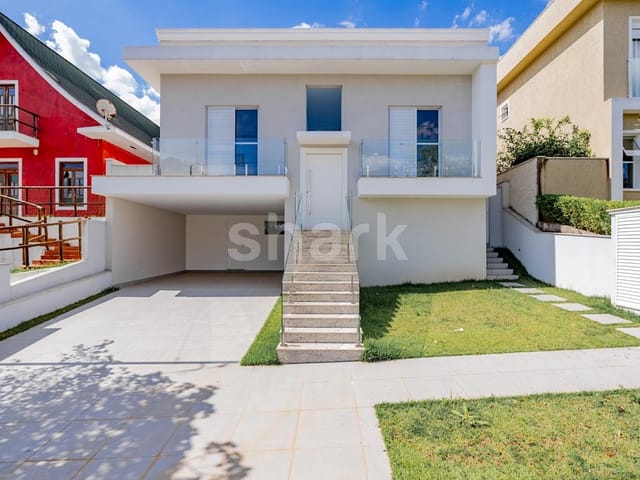 Casa com 360m² 3 quartos e 5 banheiros, à venda, no bairro Alphaville em Santana de Parnaíba