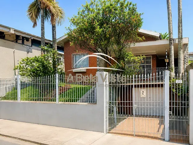Casa 3 quartos e 2 banheiros, à venda, no bairro Aliança em Osasco