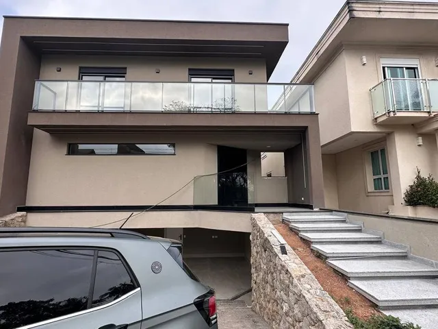 Casa com 490m² 4 quartos e 7 banheiros, à venda, no bairro Alphaville em Santana de Parnaíba