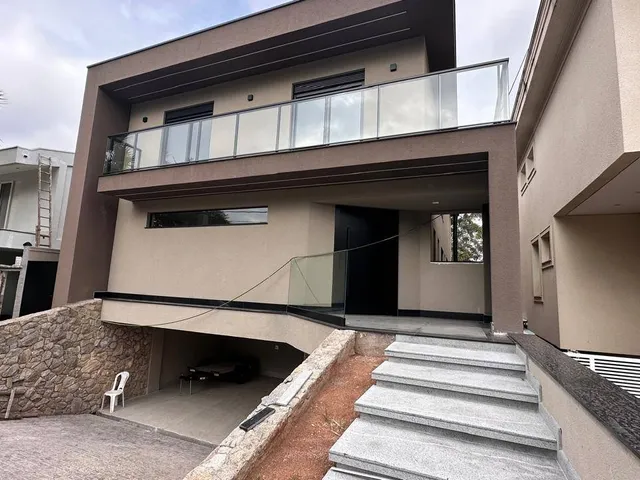 Casa com 490m² 4 quartos e 7 banheiros, à venda, no bairro Alphaville em Santana de Parnaíba