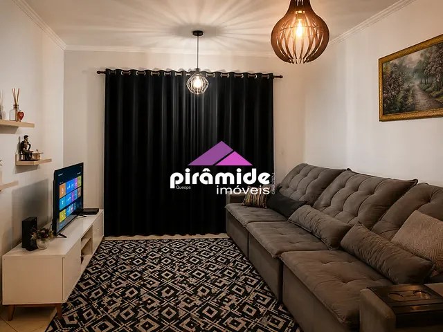 Casa 3 quartos e 3 banheiros, à venda, no bairro Jardim das Indústrias em São José dos Campos