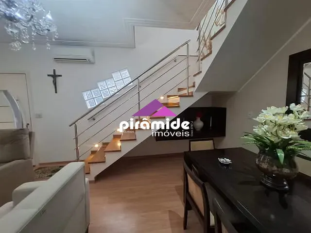 Casa com 180m² 3 quartos e 3 banheiros, à venda, no bairro Jardim Oriente em São José dos Campos