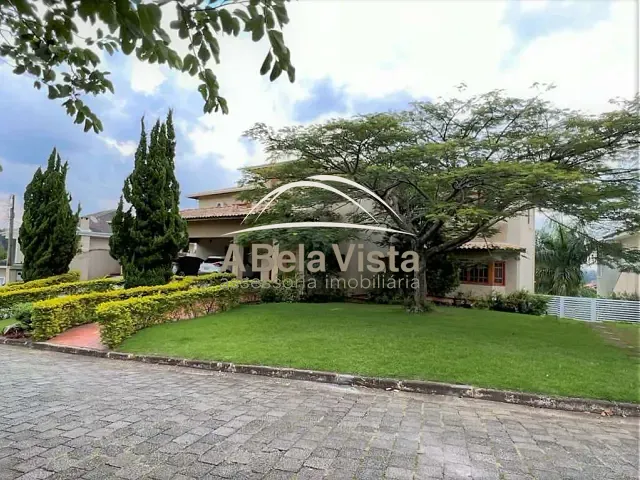 Casa com 1151m² 4 quartos e 6 banheiros, à venda, no bairro Jardim Passárgada I em Cotia