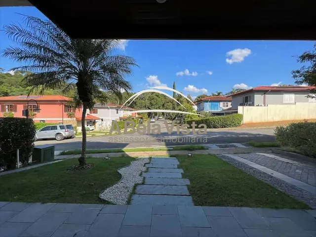 Casa com 345m² 4 quartos e 5 banheiros, à venda, no bairro Jardim São Paulo II em Cotia