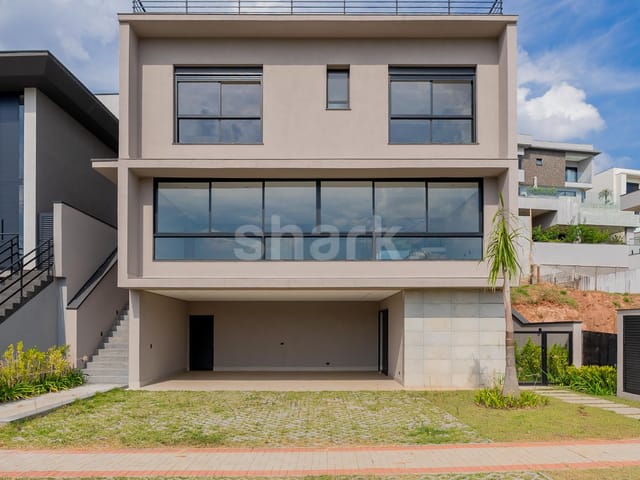 Casa com 420m² 4 quartos e 6 banheiros, à venda, no bairro Colinas da Anhangüera em Santana de Parnaíba