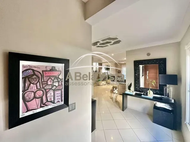 Casa com 828m² 4 quartos e 6 banheiros, à venda, no bairro Vila Santo Antônio em Cotia