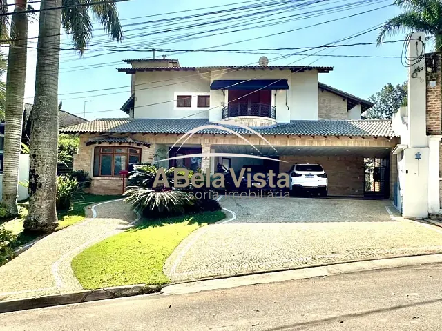 Casa com 1315m² 5 quartos e 7 banheiros, à venda, no bairro São Paulo II em Cotia